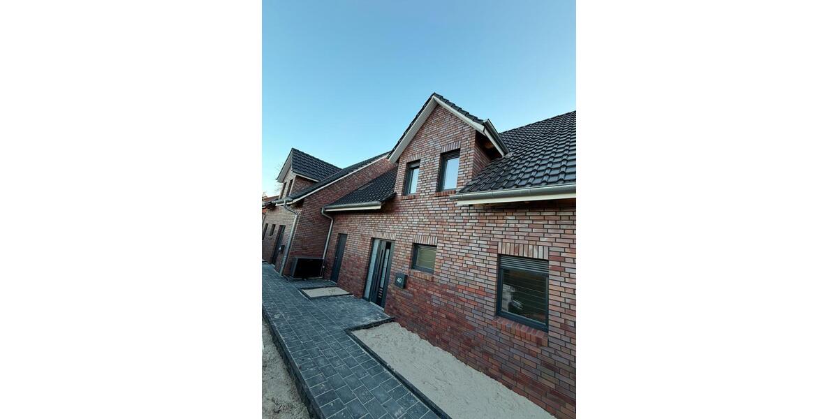 Doppelhaushälfte Salzhausen - 5.5 Zimmer, 120 m&sup2;, 1.800&euro; | Angebot:25018141