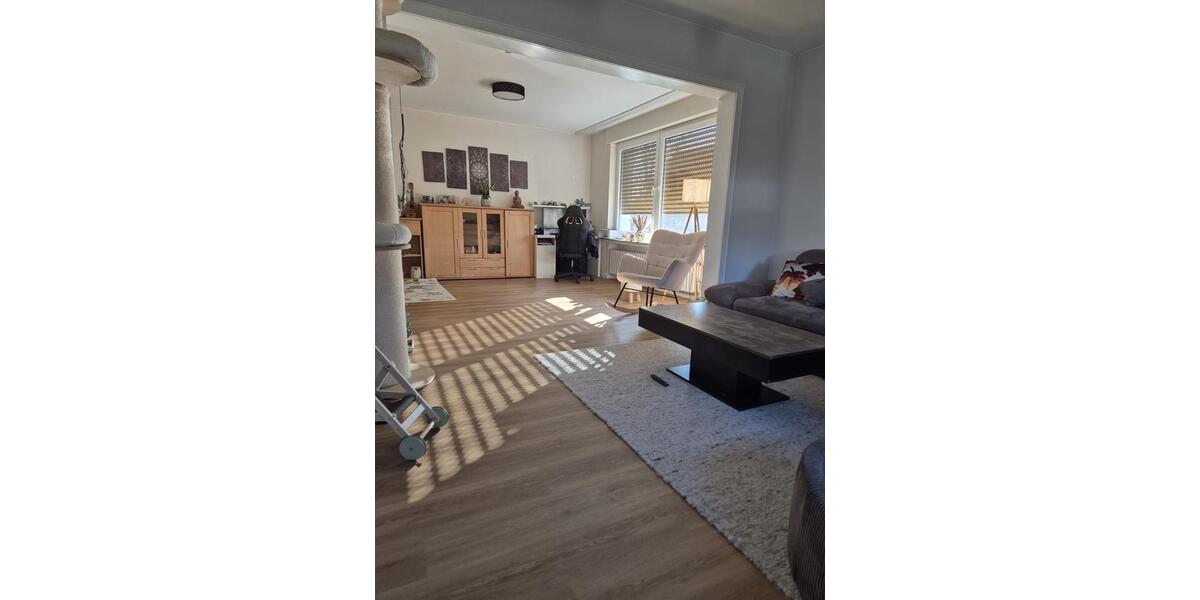 Etagenwohnung Bad Oeynhausen - 3 Zimmer, 100 m&sup2;, 1.050&euro; | Angebot:25567738