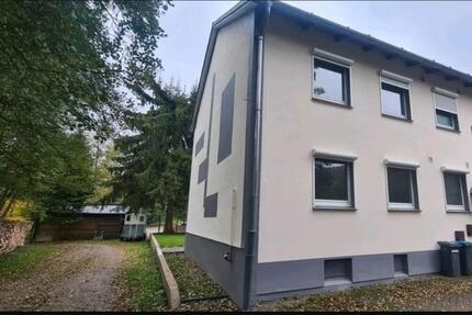 Wohnung Brilon - 3 Zimmer, 80 m&sup2;, 600&euro; | Angebot:25105191