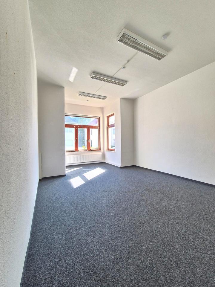 Stilvolle Gewerbeeinheit (Büro-Praxisfläche) in herrschaftlichem Gebäude in guter Lage von Delmenhorst