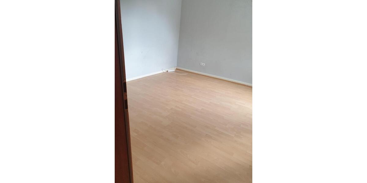 Praktisch geschnittene 3-Zimmer-Wohnung in gut angebundener Lage von Moers-Schwafheim zu vermieten 3 zimmer