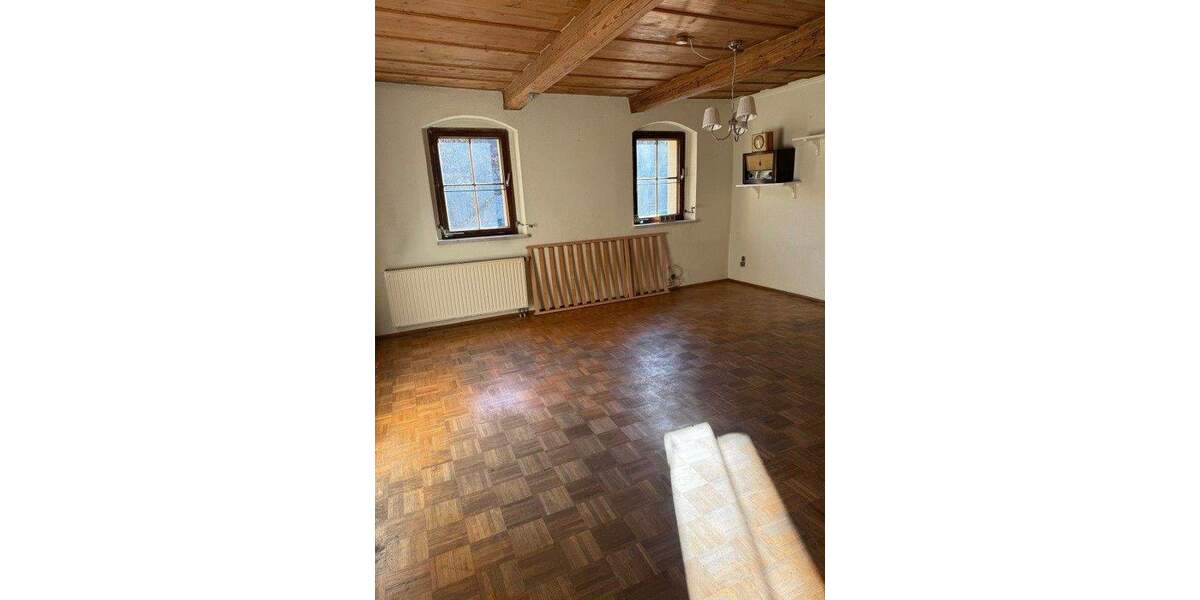 Einfamilienhaus Claußnitz - 6 Zimmer, 190 m&sup2;, 1.595&euro; | Angebot:24423837