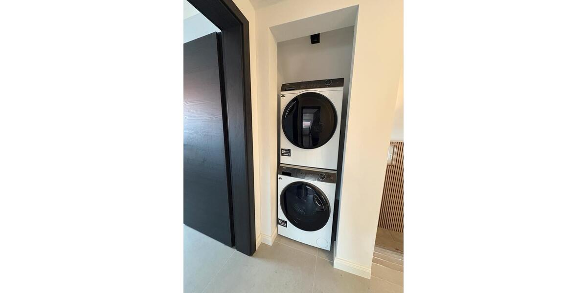 170 qm Wohnung in Hardegsen über 2 Etagen mit EBK und 2 Bäder 7 zimmer