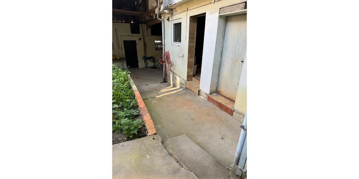 Einfamilienhaus Euerdorf - 6 Zimmer, 200 m&sup2;, 1.250&euro; | Angebot:24840767