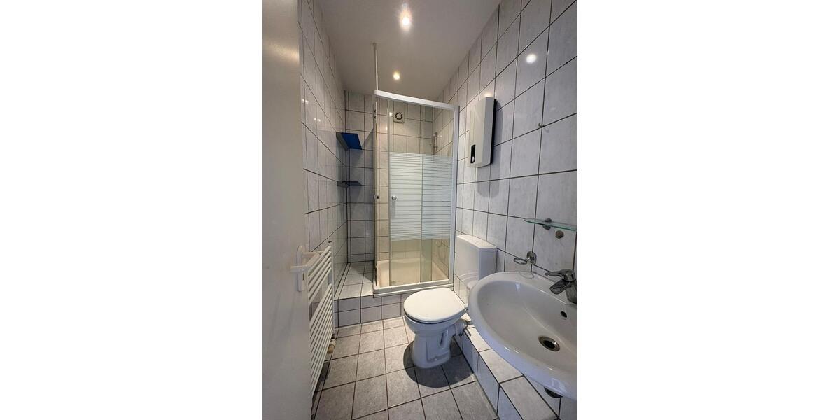 Etagenwohnung Mönchengladbach West - 2 Zimmer, 50 m&sup2;, 400&euro; | Angebot:26295366