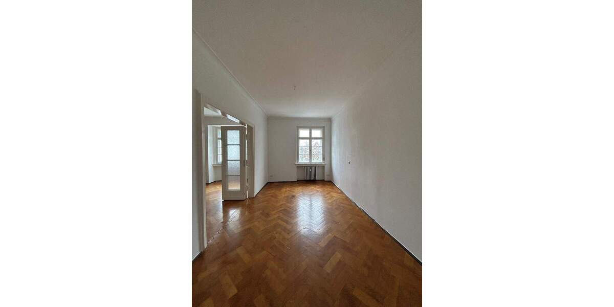 Etagenwohnung Zittau - 4 Zimmer, 132 m&sup2;, 779&euro; | Angebot:25909869