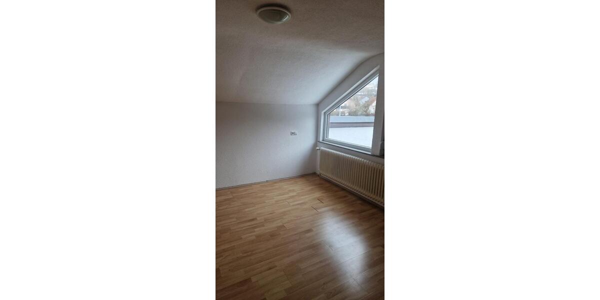 Dachgeschoßwohnung Aalen Ebnat - 3 Zimmer, 58 m&sup2;, 920&euro; | Angebot:24727483