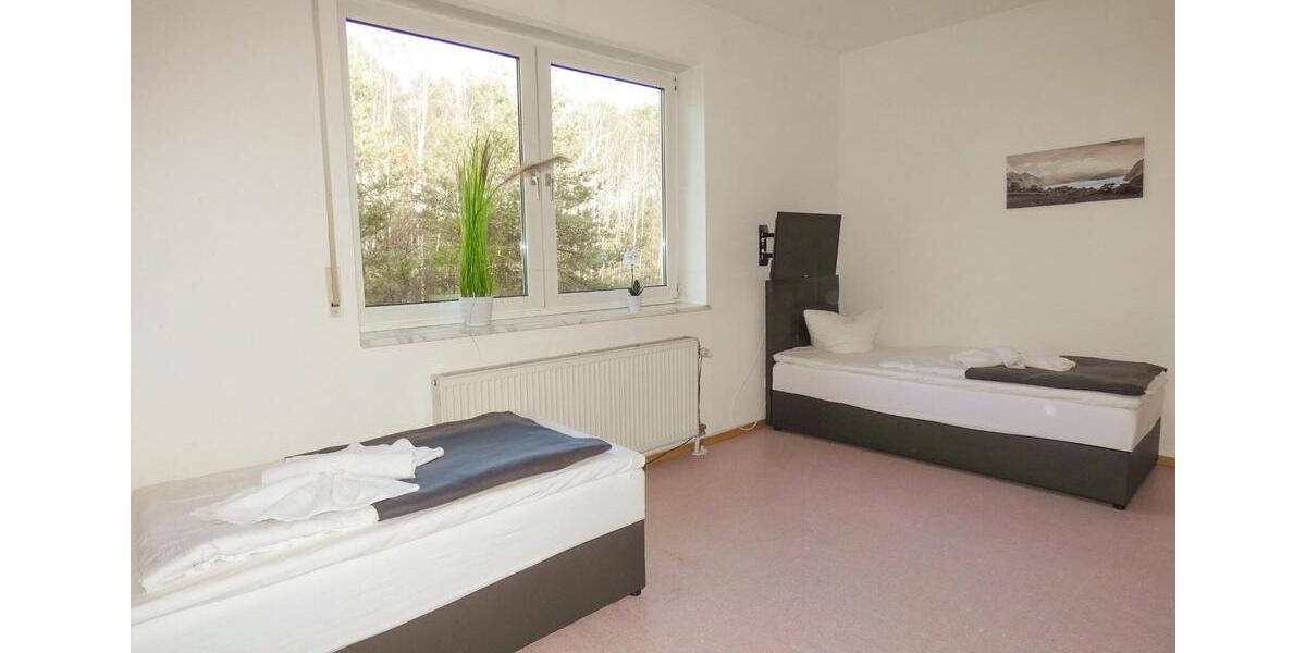 Wohnen auf Zeit Schwandorf - 3 Zimmer, 110 m&sup2;, 17&euro; | Angebot:18427588