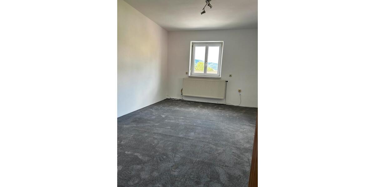 Einfamilienhaus Deggendorf - 5 Zimmer, 107 m&sup2;, 1.200&euro; | Angebot:26218228