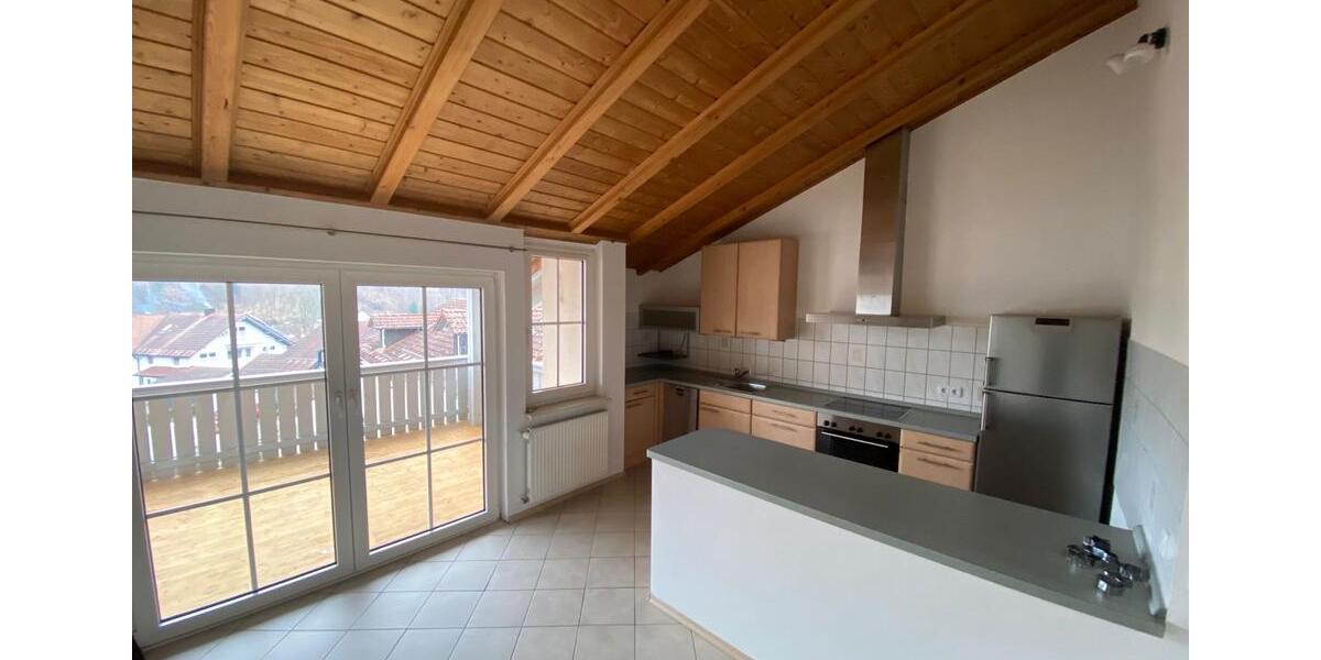 Etagenwohnung Metten - 3 Zimmer, 95 m&sup2;, 740&euro; | Angebot:25870715