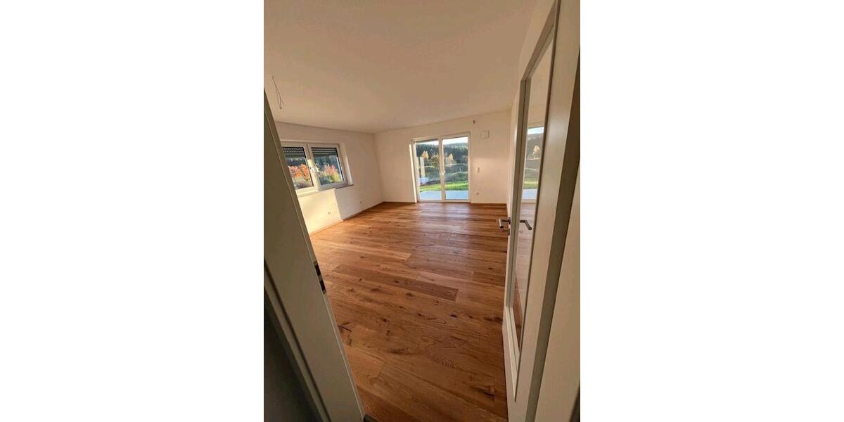 Etagenwohnung Roding - 3 Zimmer, 70 m&sup2;, 665&euro; | Angebot:26511521