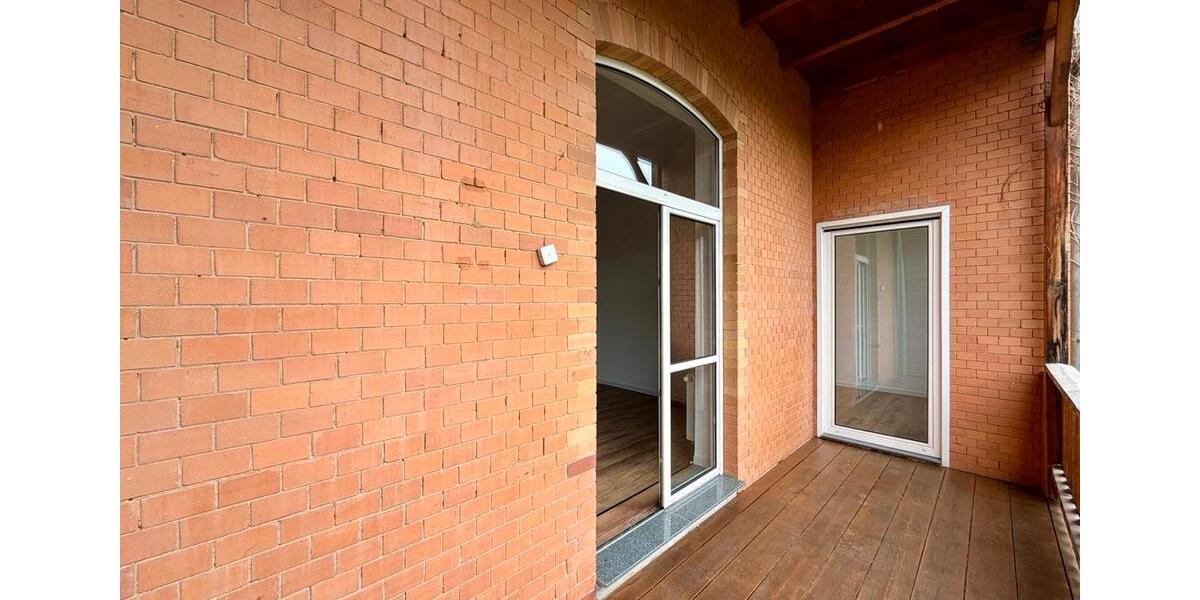 Erdgeschoßwohnung Naumburg (Saale) - 4 Zimmer, 120 m&sup2;, 950&euro; | Angebot:26588579