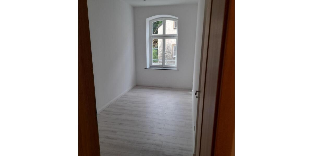 Erdgeschoßwohnung Zschopau - 3 Zimmer, 73 m&sup2;, 730&euro; | Angebot:24748770