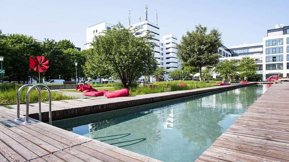 Büro in München 2.990 € 203 m²