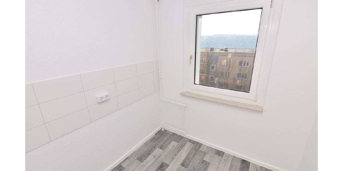 Etagenwohnung Zschopau - 3 Zimmer, 69 m&sup2;, 380&euro; | Angebot:26712708