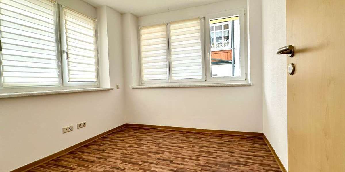 Wohnung zum Mieten in Thum Jahnsbach 299,02 € 32.17 m² 2 zimmer