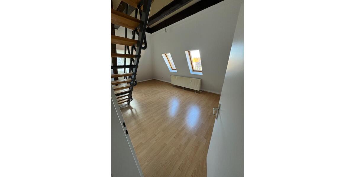 Dachgeschoßwohnung Herne Sodingen - 3 Zimmer, 90 m&sup2;, 525&euro; | Angebot:18790395