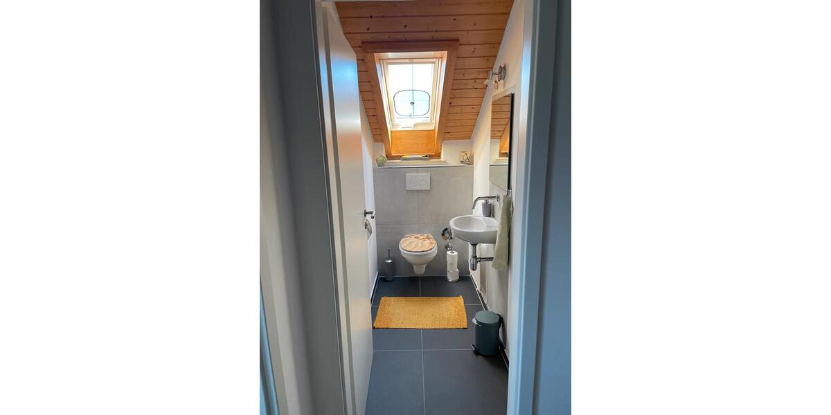 Dachgeschoßwohnung Bad Waldsee - 5 Zimmer, 120 m&sup2;, 1.050&euro; | Angebot:26522072