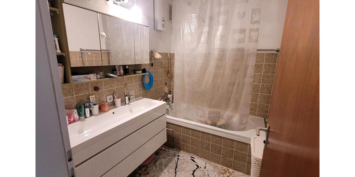 Erdgeschoßwohnung Fellbach - 3 Zimmer, 79 m&sup2;, 1.280&euro; | Angebot:26504439