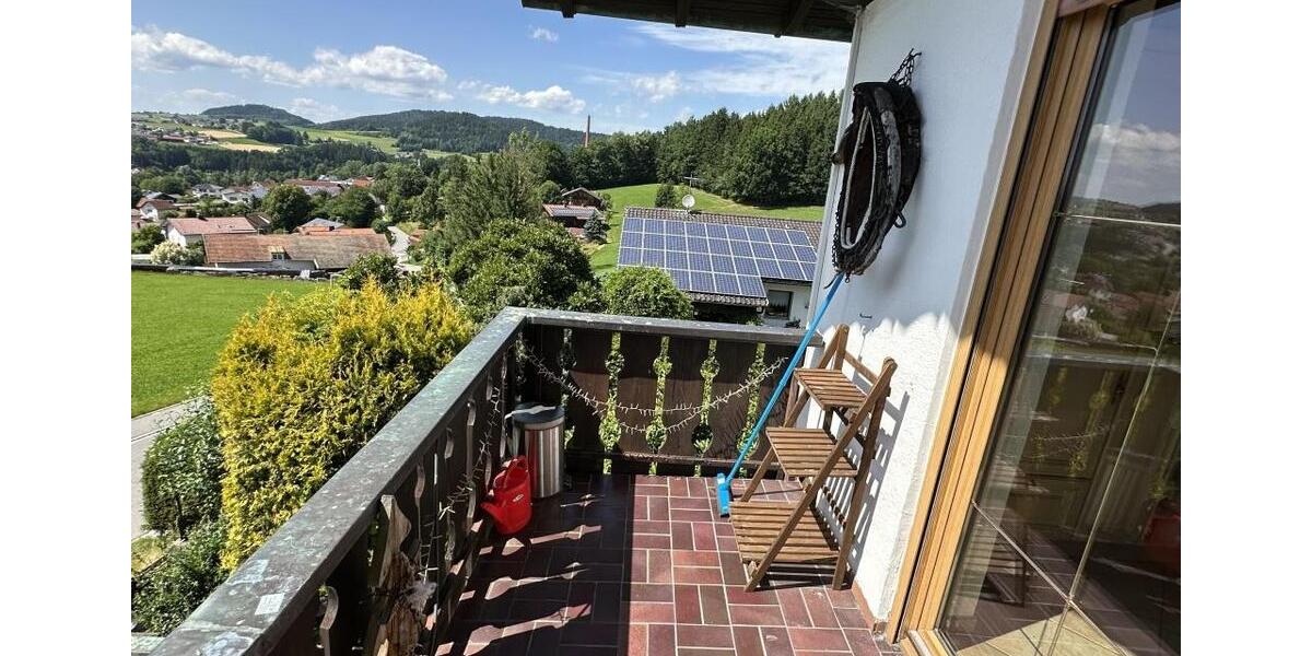 Mehrfamilienhaus, Wohnhaus Teisnach - 6 Zimmer, 213 m&sup2;, 1.350&euro; | Angebot:25712113