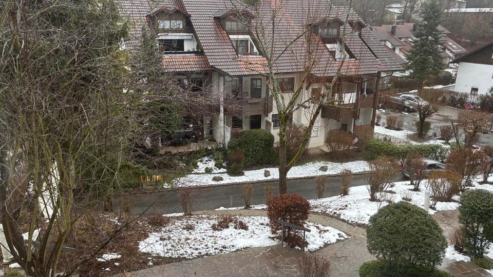 Etagenwohnung Deggendorf - 2 Zimmer, 78 m&sup2;, 700&euro; | Angebot:25257474