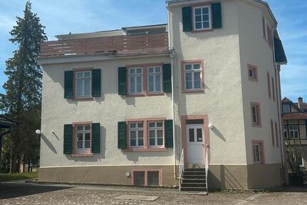 Wohnung Gernsbach - 5 Zimmer, 145 m&sup2;, 1.450&euro; | Angebot:26137203