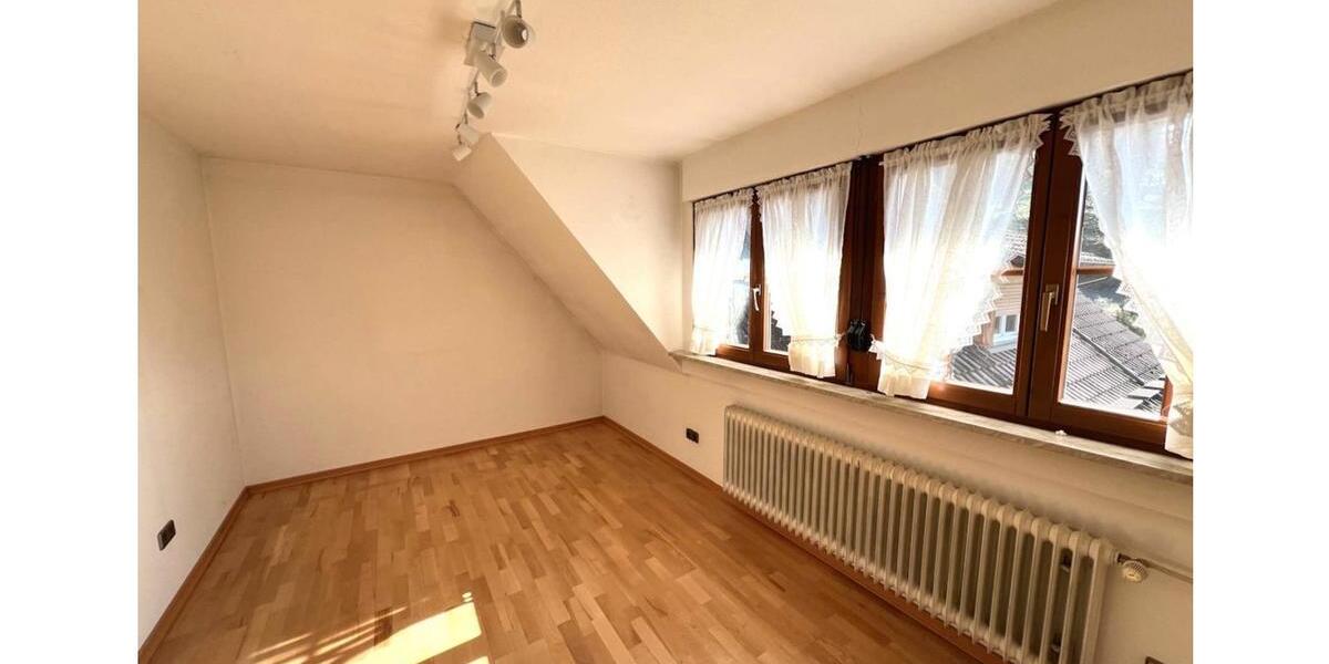 Einfamilienhaus Haslach im Kinzigtal - 6 Zimmer, 150 m&sup2;, 1.750&euro; | Angebot:26016164