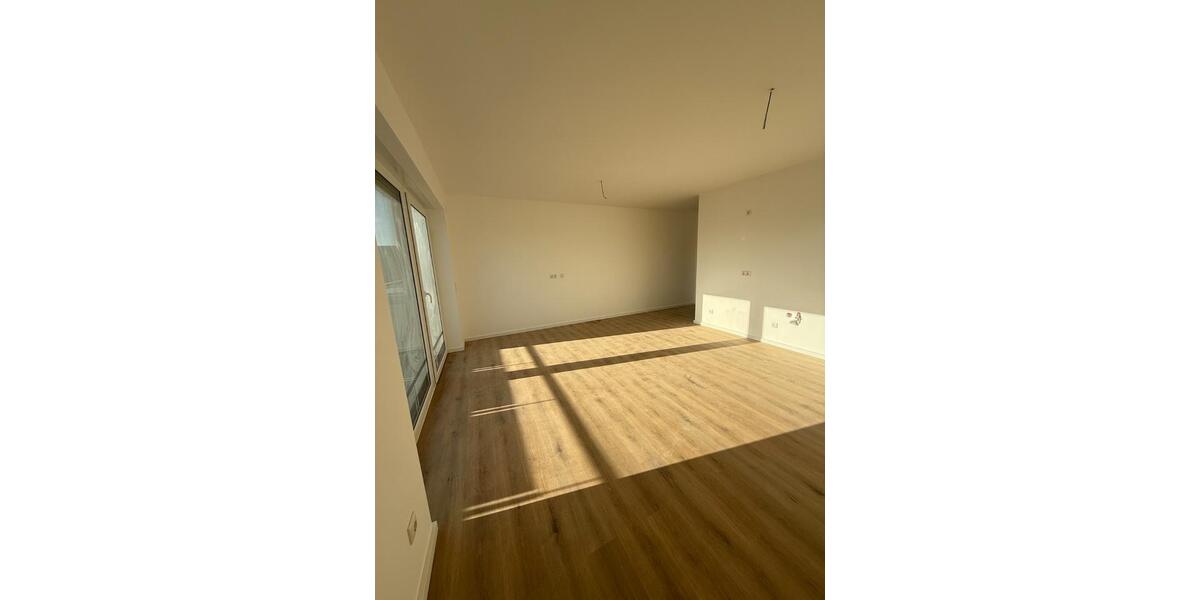 Erdgeschoßwohnung Wunstorf - 2 Zimmer, 84 m&sup2;, 1.220&euro; | Angebot:26248048