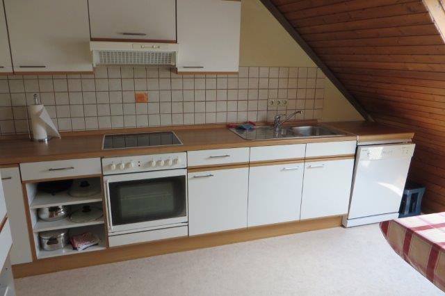 Dachgeschoßwohnung Oestrich-Winkel Winkel - 1 Zimmer, 22 m&sup2;, 290&euro; | Angebot:25965245