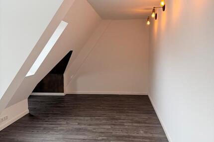 Wohnung Bitterfeld-Wolfen Bitterfeld - 3 Zimmer, 70 m&sup2;, 650&euro; | Angebot:25055377