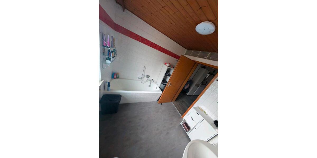 Etagenwohnung Langdorf - 3.5 Zimmer, 120 m&sup2;, 850&euro; | Angebot:26039848