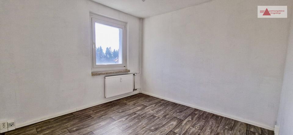Etagenwohnung Klingenberg - 3 Zimmer, 66 m&sup2;, 420&euro; | Angebot:26646301