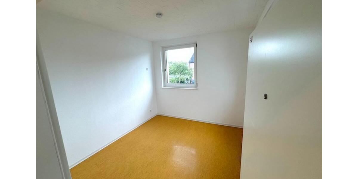 Etagenwohnung Langenhagen Engelbostel - 1 Zimmer, 15 m&sup2;, 541&euro; | Angebot:25937143