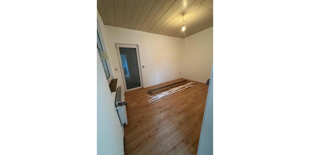 Erdgeschoßwohnung Koblenz Bubenheim - 3 Zimmer, 70 m&sup2;, 800&euro; | Angebot:26040606