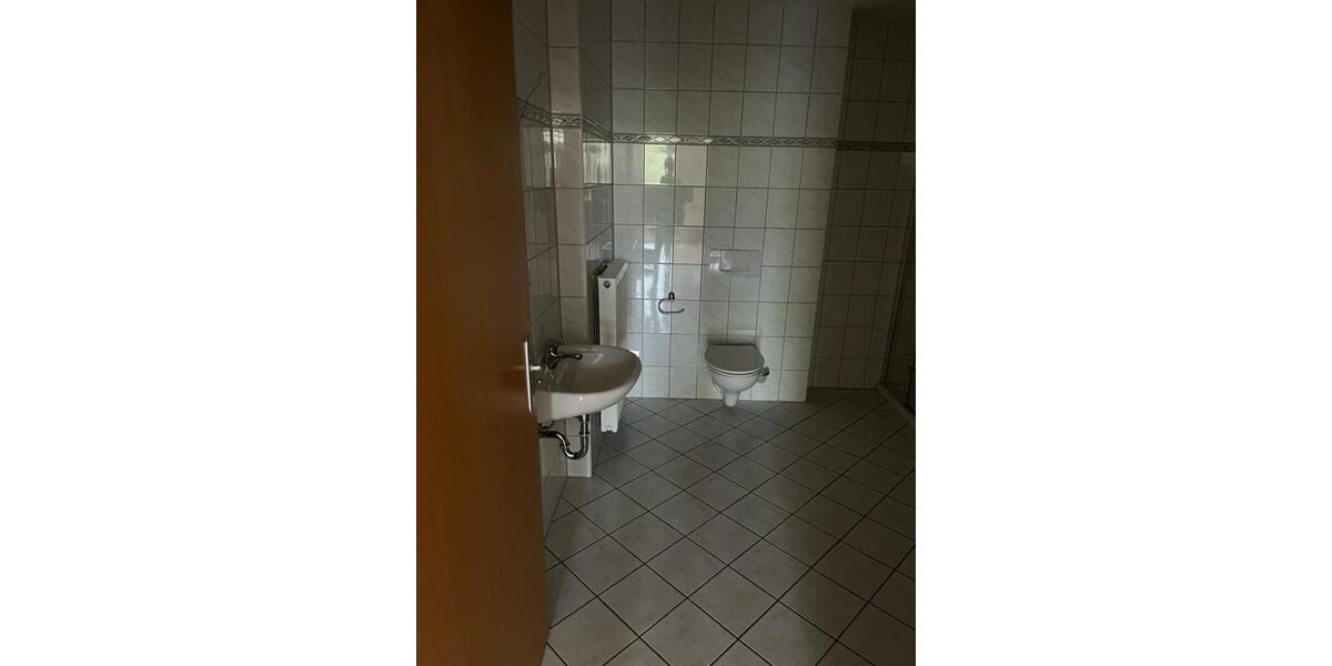 Erdgeschoßwohnung Nordhausen - 3 Zimmer, 110 m&sup2;, 858&euro; | Angebot:23646684