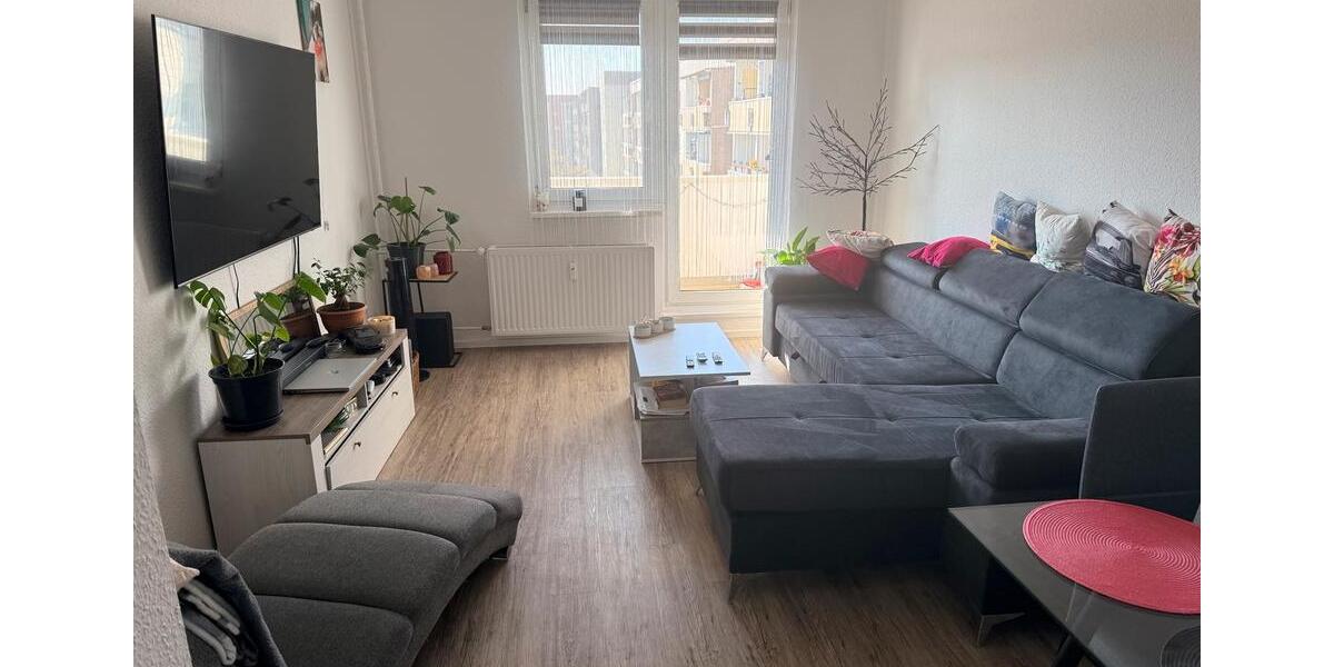 Dachgeschoßwohnung Schkeuditz - 3 Zimmer, 67 m&sup2;, 781&euro; | Angebot:25840919
