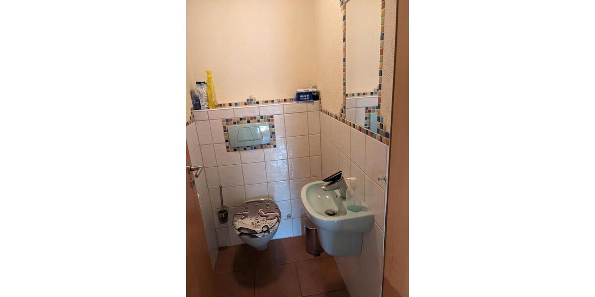 Dachgeschoßwohnung Adelshofen - 4 Zimmer, 132 m&sup2;, 910&euro; | Angebot:26537137