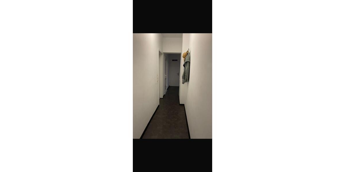 Etagenwohnung Wiesbaden Schierstein - 3 Zimmer, 75 m&sup2;, 1.200&euro; | Angebot:26620831