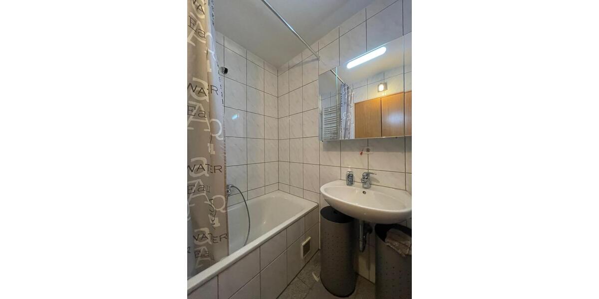 Etagenwohnung Stuttgart Vaihingen - 4 Zimmer, 94 m&sup2;, 1.850&euro; | Angebot:26676232
