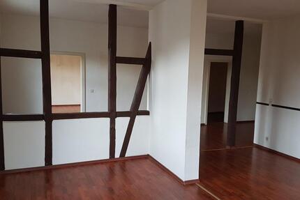 3 Zi. 97 m² in 37627 Mexhausen (Heinade) 3 zimmer