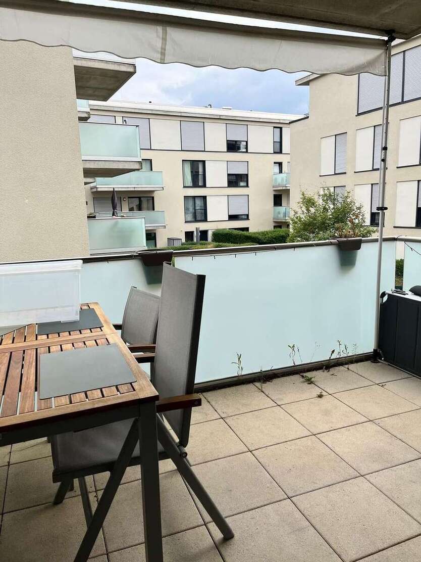 Wohnung zum Mieten in Stuttgart 1.170 € 73.5 m² 3 zimmer