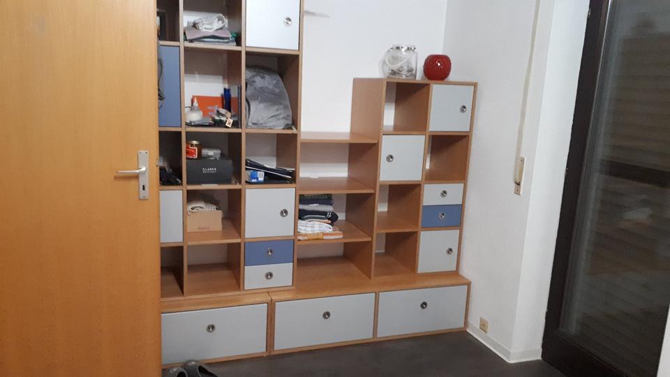 Zimmer m. Balkon, Stellplatz u. Mitbenutzung von Küche, Bad, WC 1 zimmer