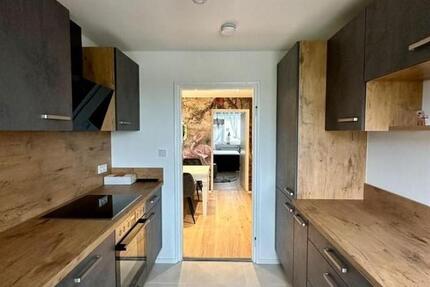 möbliertes Zimmer in 4er-Wohngemeinschaft *luxussaniert!* zimmer