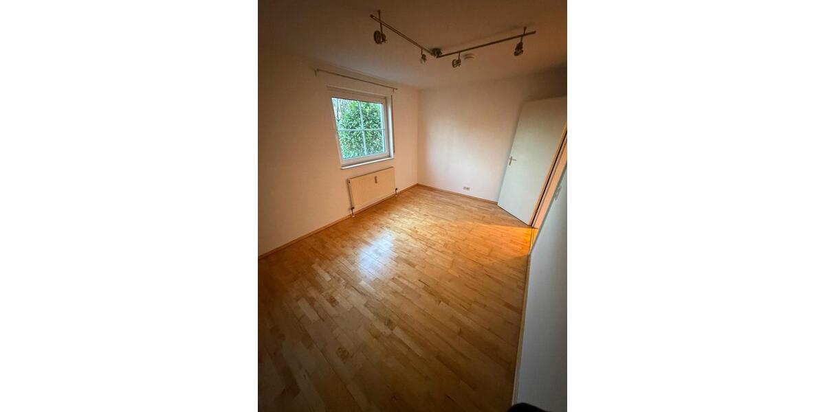 Erdgeschoßwohnung Gerlingen - 2 Zimmer, 62 m&sup2;, 1.160&euro; | Angebot:24944950