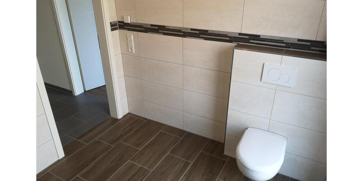 Etagenwohnung Wagenfeld - 3 Zimmer, 100 m&sup2;, 900&euro; | Angebot:23317620