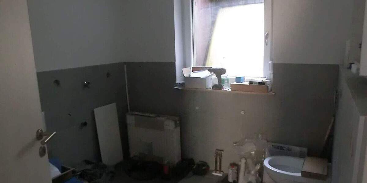 Etagenwohnung Niederwerrn - 3 Zimmer, 82 m&sup2;, 660&euro; | Angebot:24696276