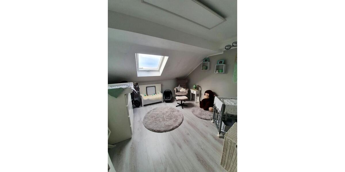 3-Zi. DG-Whg in zentraler Lage von Bindlach 3 zimmer