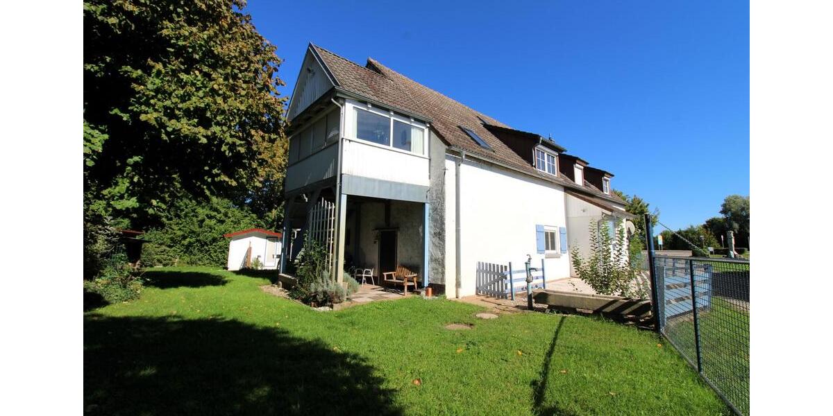 Einfamilienhaus Gunzenhausen - 8 Zimmer, 184 m&sup2;, 2.050&euro; | Angebot:24679181