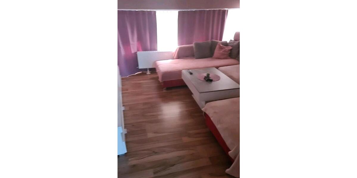 Etagenwohnung Salzwedel - 3 Zimmer, 65 m&sup2;, 540&euro; | Angebot:26357390