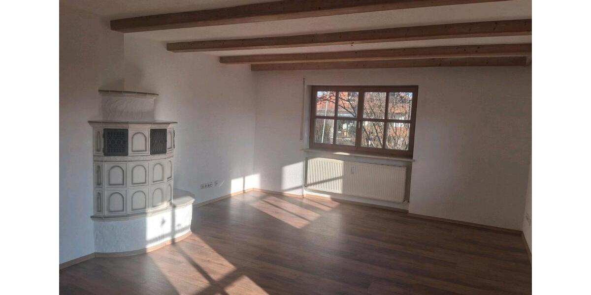 Erdgeschoßwohnung Cham - 2 Zimmer, 100 m&sup2;, 720&euro; | Angebot:25929833